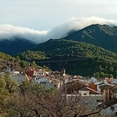 La Viajera Espadan Algimia de Almonacid Buitenkant foto
